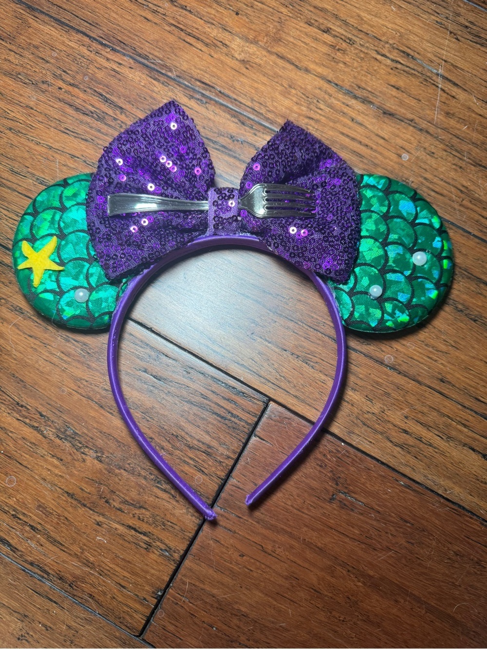 🧜‍♀️ Little Mermaid Inspired Mouse Ears with Dinglehopper Detail 💜💚